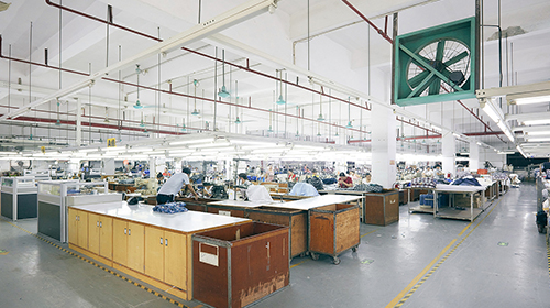 車間照片-柏力嘉制衣