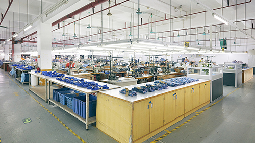 生產現場-柏力嘉制衣